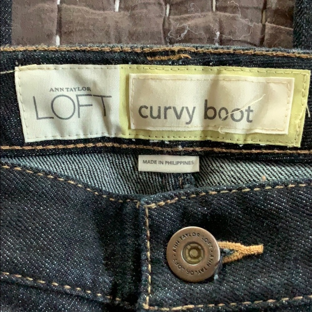 Loft dark wash women’s jeans EUC in size 4 - Picture 2 of 8
